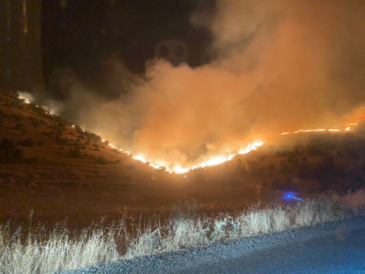 #BREAKINGNEWS : Huge fires raging between Mardin and Diyarbakir, calls for immediate aerial fire intervention