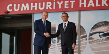 Turkish president and opposition leader convene for second round of talks