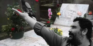 Kurdish musician’s desecrated Paris grave to be restored, family condemns Turkish racism