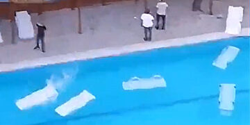 Residents threatened by Islamist group in Diyarbakır over pool use