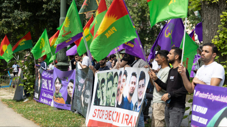 Protests in Brussels against death sentences of Pakhshan Azizi and Sharifeh Mohammadi