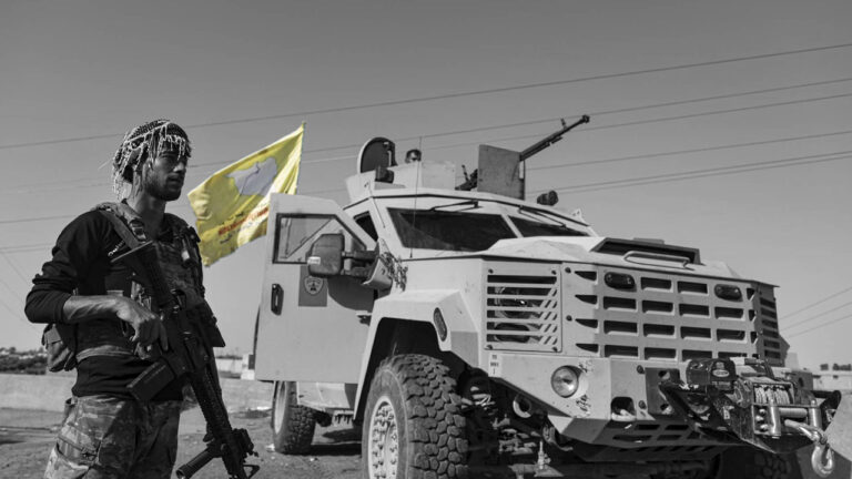 Syrian government forces clash with SDF in Deir ez-Zor offensive