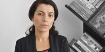 Iran: Warisheh Moradi writes defiantly from prison, as her case is postponed again
