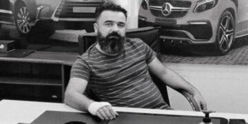 Man fatally stabbed for speaking Kurdish in İstanbul