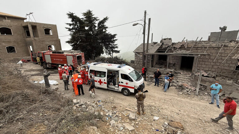 Escalation in Lebanon under Israeli attacks: one million civilians displaced