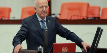 New era for İstanbul Bar as İbrahim Kaboğlu elected president after 22 years