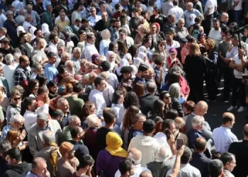 Calls to lift Öcalan’s isolation echo in Diyarbakır demonstrations