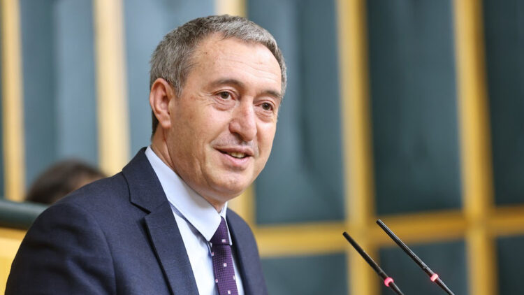 DEM Party’s Bakırhan calls for end to trustee rule, Öcalan’s isolation