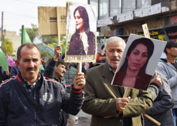North and East Syria: Men march to condemn violence against women