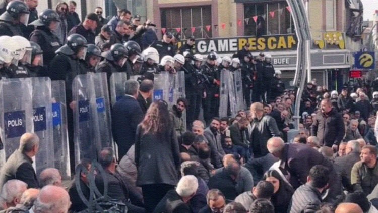 International press reacts to ‘coup’ in Turkey’s Kurdish regions