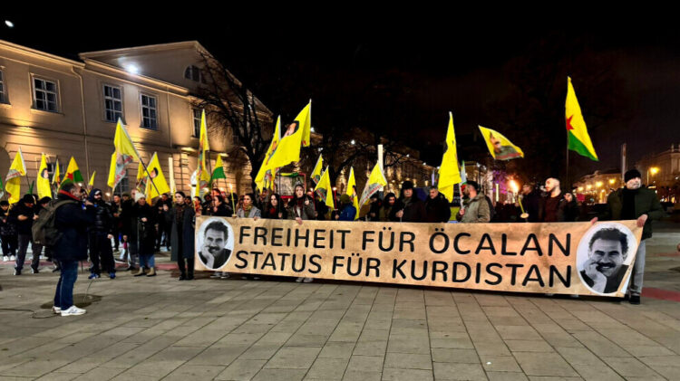 People in Europe mark 46th anniversary of PKK foundation