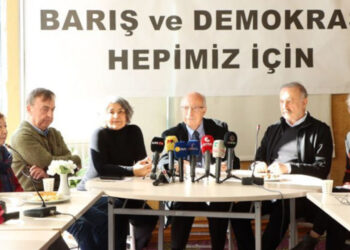 Intellectuals and writers call for peace and democracy in Turkey