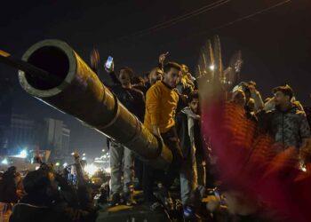 Syria enters new era as Assad falls, Kurds call for democracy, peace