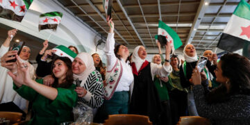 Syrians demonstrate to demand women’s inclusion in politics