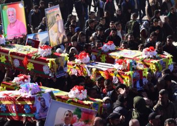 Qamişlo bids farewell to Bavê Teyar and Tishreen fatalities