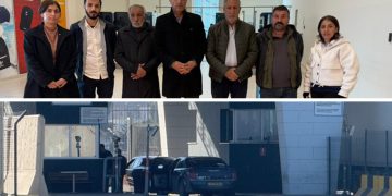 Delegation to collect bodies of killed journalists stopped at border crossing