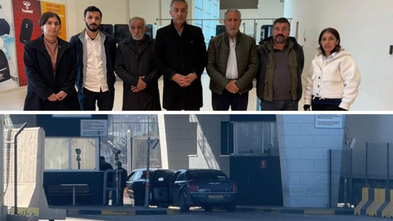 Delegation to collect bodies of killed journalists stopped at border crossing