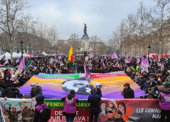 Paris march demands justice for murdered Kurdish women twelve years on