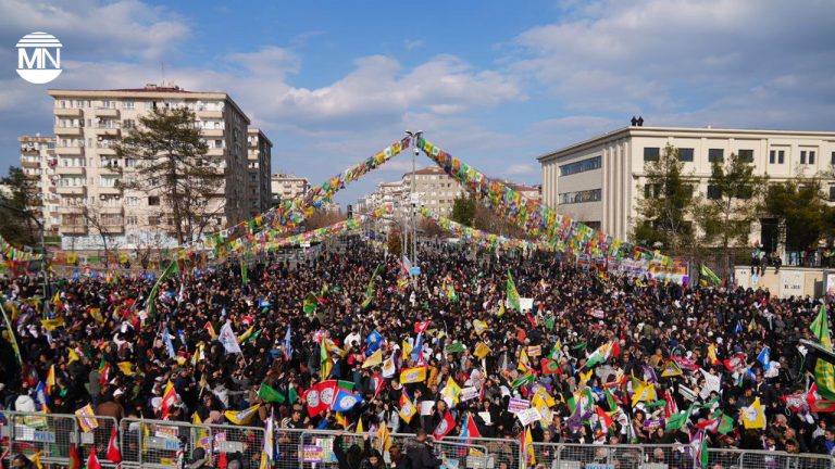 Massive rally in Diyarbakır calls for Öcalan’s freedom amid reconciliation talks