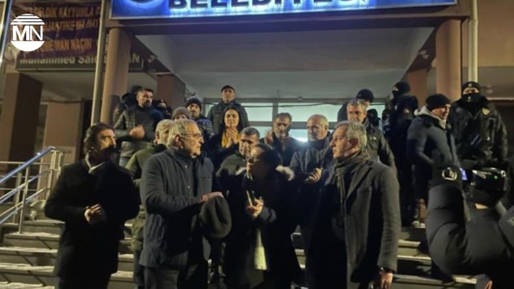 Turkish government deposes another elected mayor in Kurdish region, installing trustee