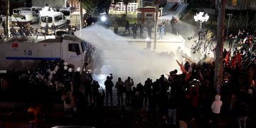 Police violence intensifies during protests in Turkey following İmamoğlu’s arrest
