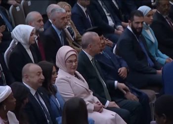 Syria’s interim President al-Sharaa arrives in Turkey for key diplomatic talks at Antalya Forum