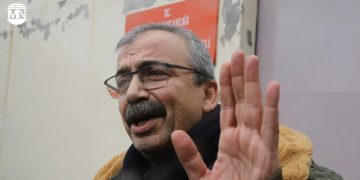 Turkey: Peace mediator MP Sırrı Süreyya Önder critical after heart surgery